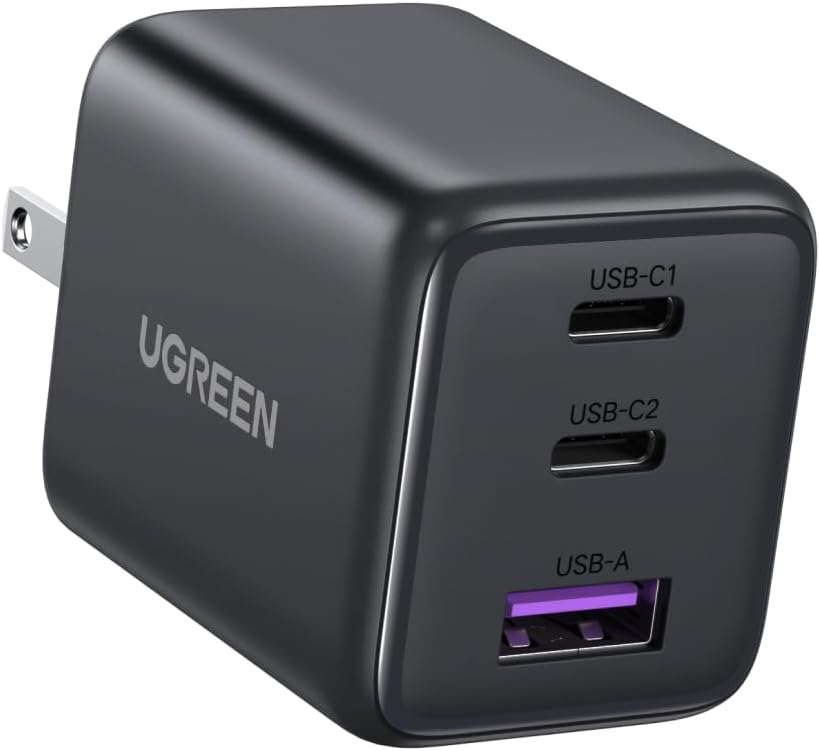 UGREEN 3-Port 30W USB C Charger, GaN II Compact iPhone Charger Fast Charging, Type C Power Adapter for iPhone 17/16/15 Series, Galaxy S26/S25/24, iPad, MacBook Neo/Air, Matt Black