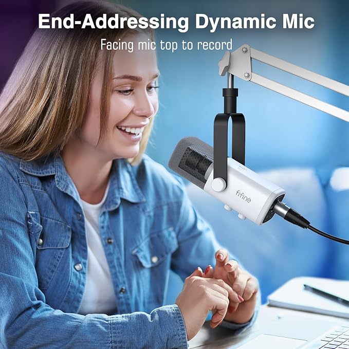 FIFINE Gaming XLR/USB Microphone Kit, Streaming Dynamic Mic Set for PC, Computer Mic for Vocal Podcast Recording Voiceover, with Headphones Jack, Gain Knob, Arm Stand-AmpliGame AM8T White