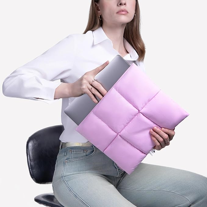 Comfyable Puffy Laptop Sleeve 15 16 Inch, Quilted Puffer Laptop Carrying Case for Women, Pillow Pouch Compatible for MacBook Air M5 & MacBook Pro M5 Pro/Max 2026, Lavender