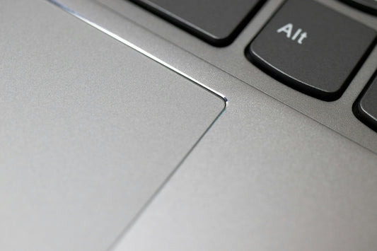 [TECHMENT] The "Pencil Lead Graphite Trackpad Fix": How to stop jumpy, lagging laptop trackpads caused by static buildup