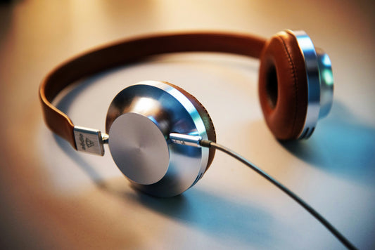[TECHMENT] Why is the audio delayed when I watch movies with Bluetooth headphones?
