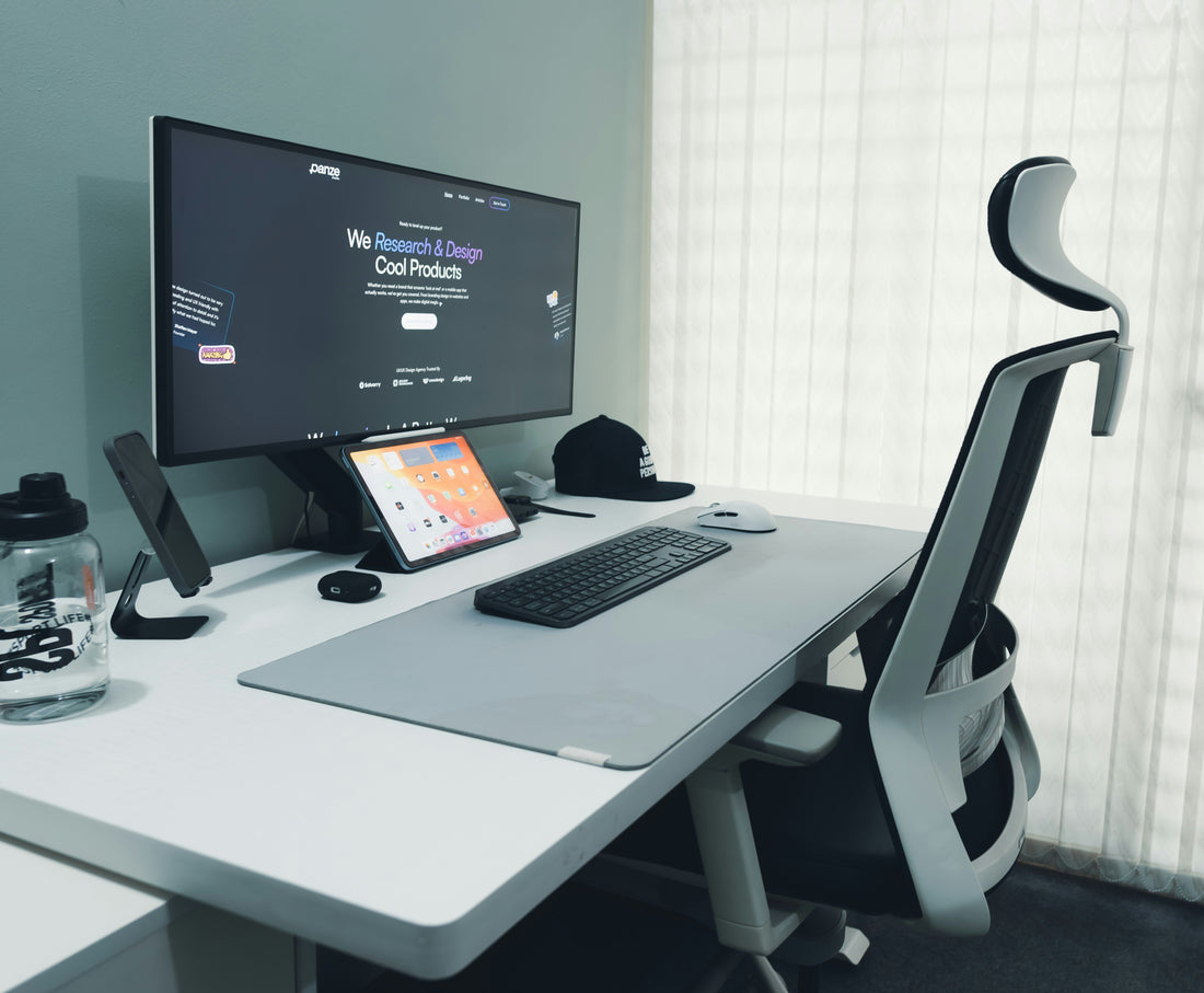 [TECHMENT] The "Microfiber Screen Dampening": How to clean TV and monitor screens without leaving permanent streaks