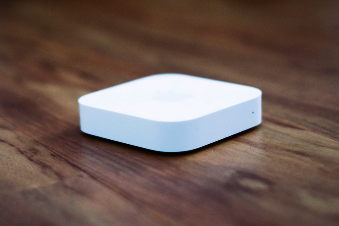 [TECHMENT] The "Zero-Interference Router Elevation": How to eliminate Wi-Fi latency and dead zones instantly
