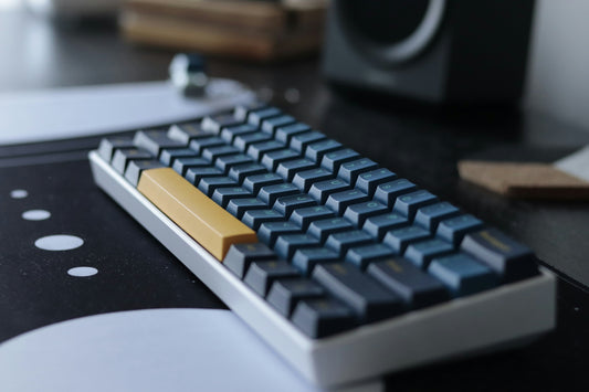 [TECHMENT LAB] The Haptic Connection: Engineering the Perfect Keystroke