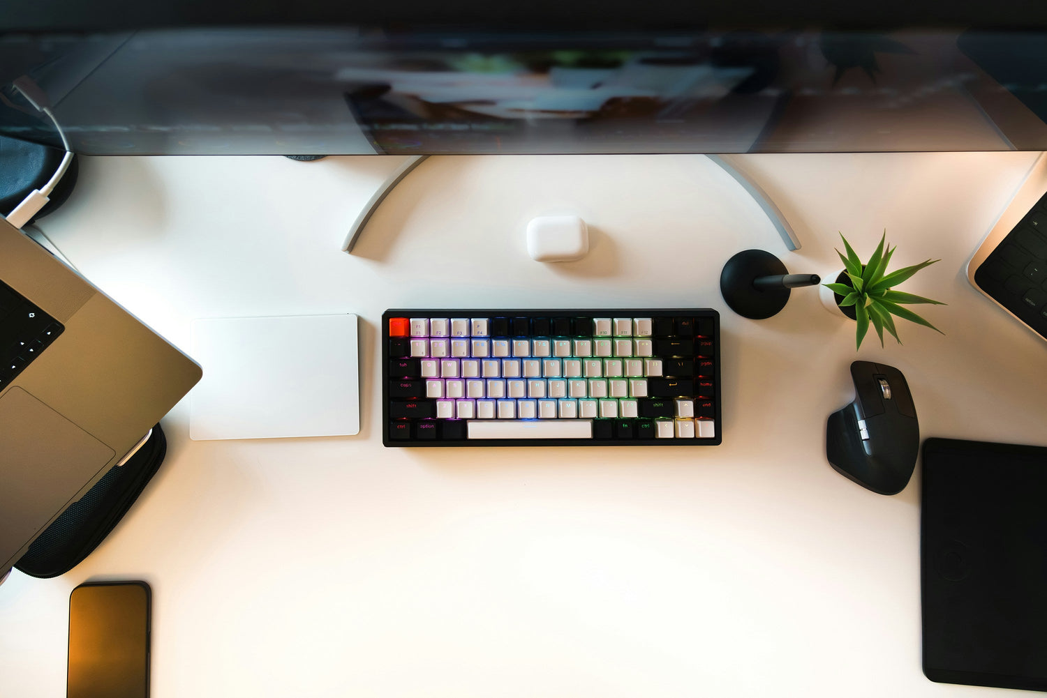 KEYBOARDS & MICE