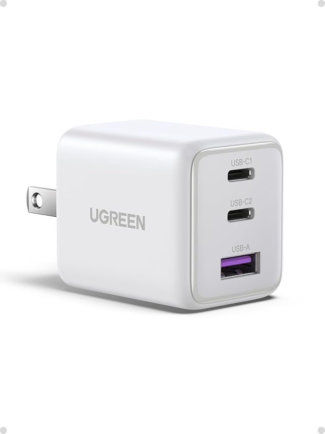 UGREEN 3-Port 30W USB C Charger, GaN II Compact iPhone Charger Fast Charging, Type C Power Adapter for iPhone 17/16/15 Series, Samsung Galaxy S25/24/23, iPad, White