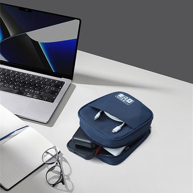 Modern technology organiser with reinforced structure, spacious compartments, perfect for gadgets, daily commuting, equipment organiser for travel
