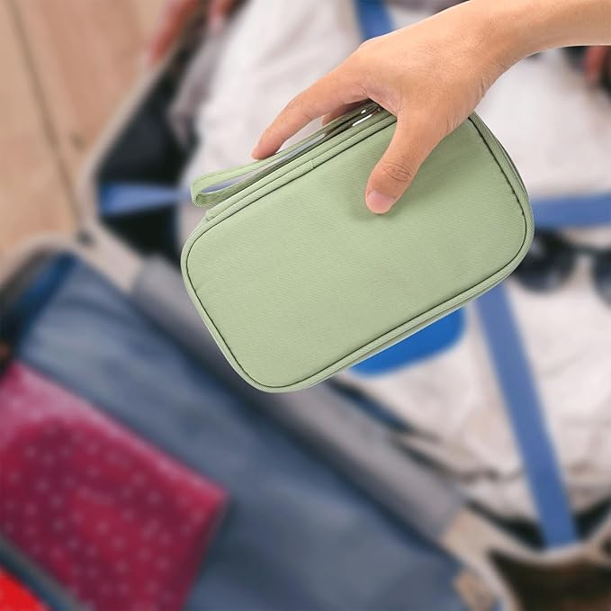 Small Cable Organizer Bag, Travel Cord Charger Organizer Case Waterproof Accessories Pouch, Electronic Carrying Case Bag for Cable, Cord, Charger, Phone, Power Bank, Earphone (Mint Green)