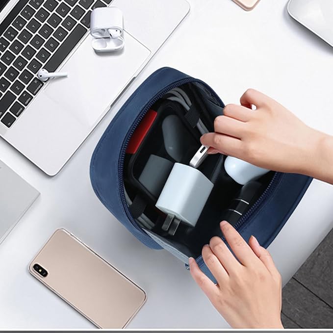 Modern technology organiser with reinforced structure, spacious compartments, perfect for gadgets, daily commuting, equipment organiser for travel
