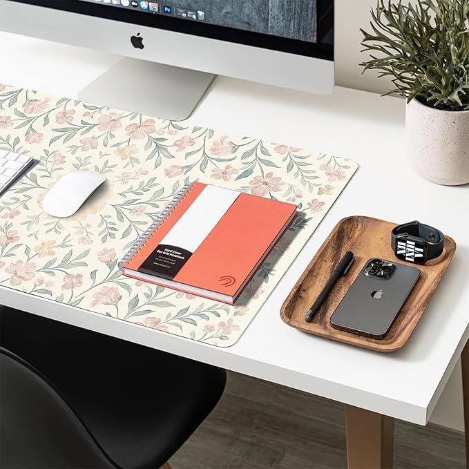 Large Mouse Pad, Light Pink Flowers Desk Mat for Desktop, Women Girls Flowers PU Leather Waterproof Desk Pad, Computer PC Laptop Protector Gaming Mouse Pads for School Office Home 31.5" x 15.7"