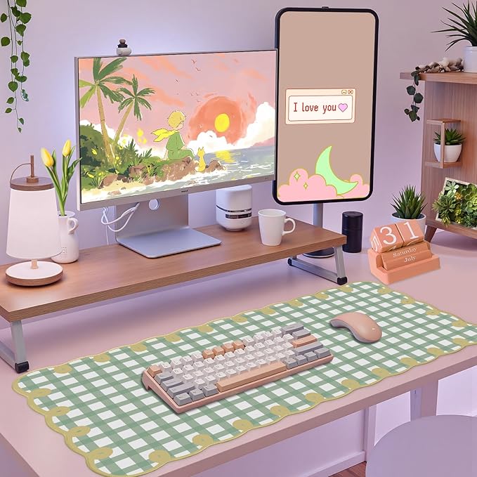 Cute Green Scalloped Desk Mat Checkered Large Mouse Pad Kawaii Vintage Farmhouse-Inspired Rustic Cottagecore Office Desk Decor Stitched Nonslip Pad for Computer Keyboard & Mouse 31 * 15.7in