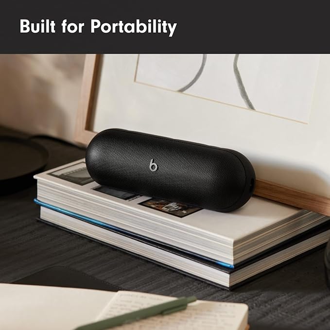 Beats Pill - Portable Bluetooth Speaker with USB-C Charging Cable (20 cm) - Jet Black