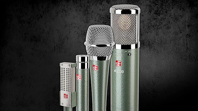 SE ELECTRONICS V7 Dynamic Microphone for Singing, Speech & Studio Recording - XLR Handheld Professional Microphone with Supercardioid Aluminum Voice Coil for Huge Gain Before Feedback - Vintage