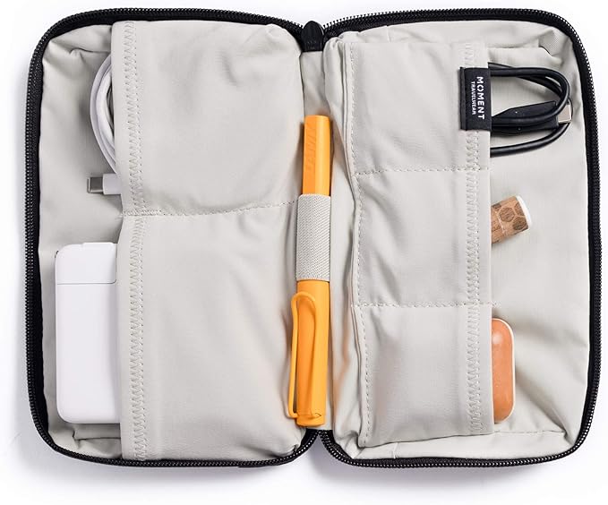 Moment Everything Tech Organizer – Durable & Water-Resistant Storage Pouch for Cables, Chargers & Accessories (Black, Regular)