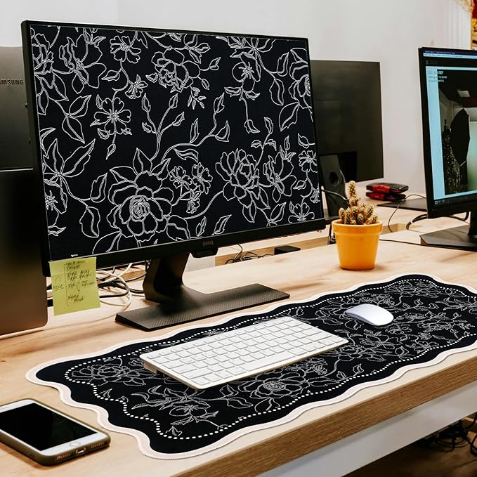 L-SPOUTTO Vintage Floral Mouse Pad,Aesthetic Scalloped Desk Mat XXL Large Gaming Mousepad,35.4x15.7in Non-Slip Keyboard Pad Waterproof Desktop Mat for Laptop Computer Work Game Home Office-Black
