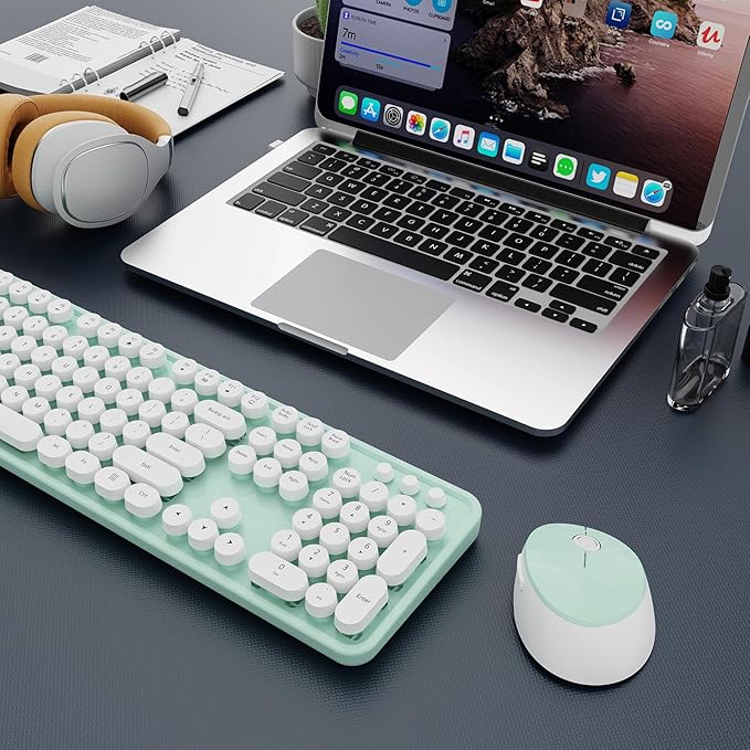 Wireless Keyboard and Mouse Combo, Ergonomic Full Size Typewriter Retro Round Keycaps Keyboard, Compatible with Windows, PC, Perfer for Home and Office Keyboards（Green）