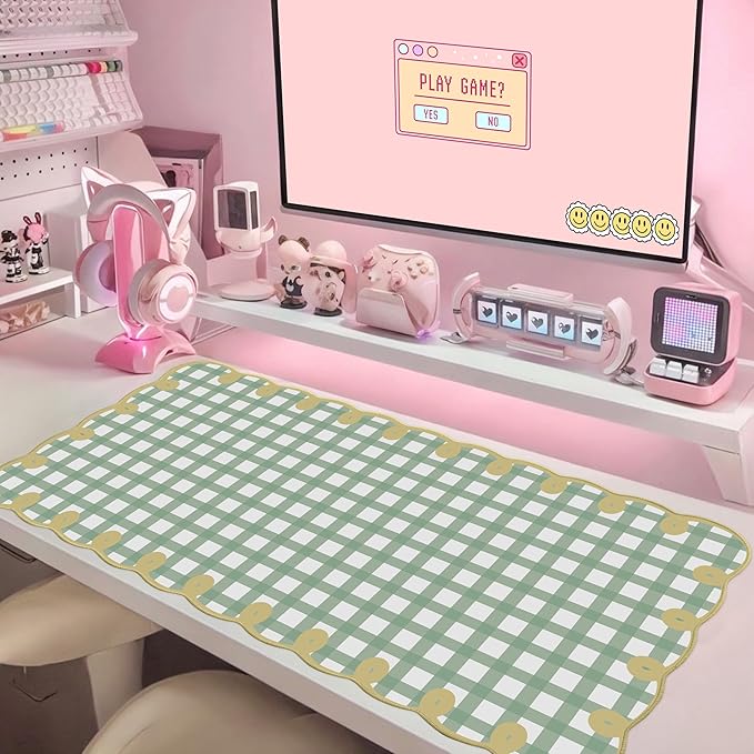 Cute Green Scalloped Desk Mat Checkered Large Mouse Pad Kawaii Vintage Farmhouse-Inspired Rustic Cottagecore Office Desk Decor Stitched Nonslip Pad for Computer Keyboard & Mouse 31 * 15.7in